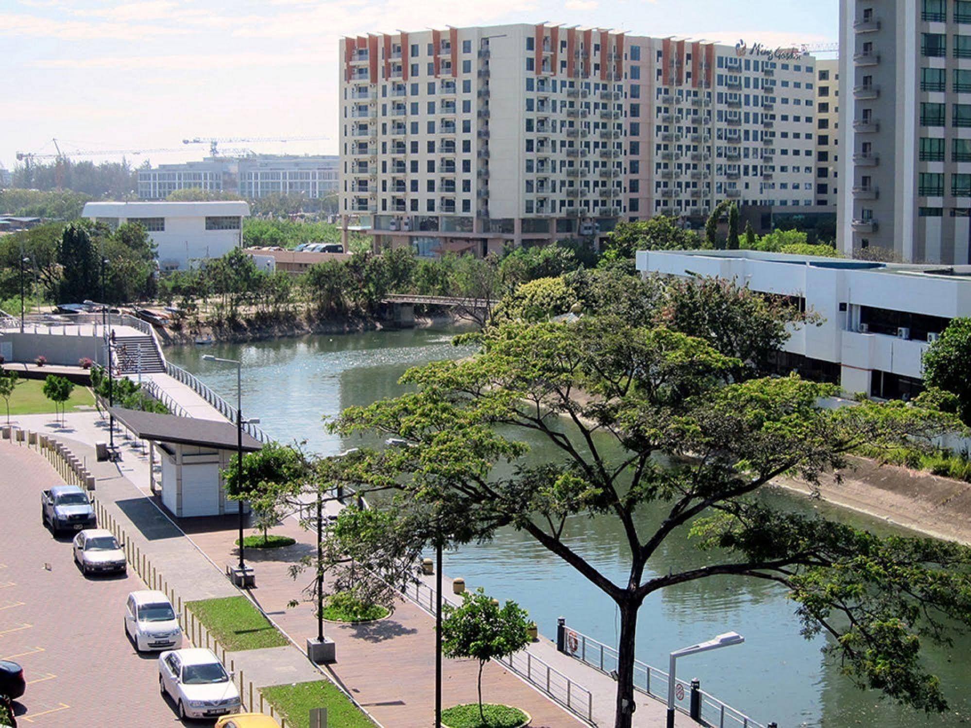 Oceania Hotel Kota Kinabalu Eksteriør bilde